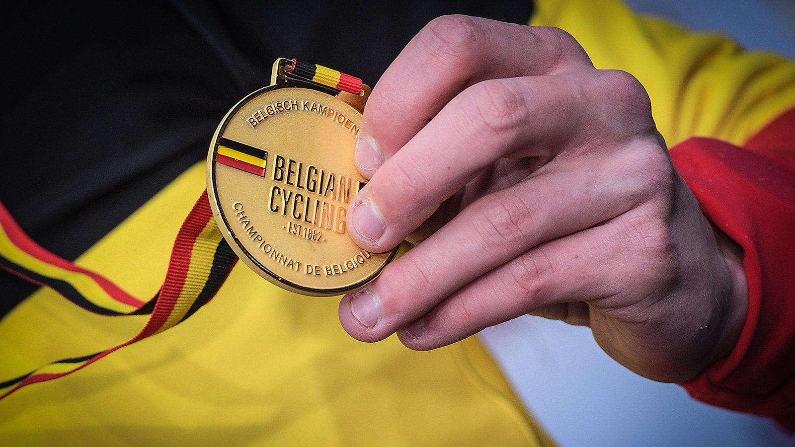Illustration picture shows  the gold medal pictured after the men's u17 race of the Belgian national championships cyclocross, Sunday 12 January 2020 in Antwerp. BELGA PHOTO DAVID STOCKMAN