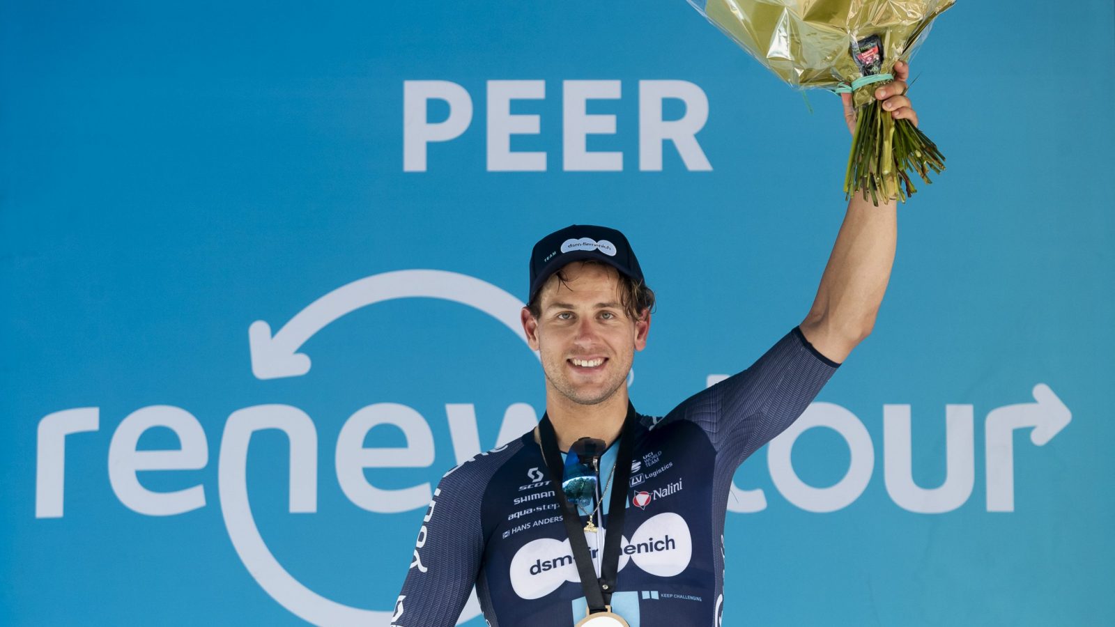 Australian Sam Welsford of Team DSM pictured on the podium after winning stage 4 of the Renewi cycling tour, from Beringen to Peer (179,4km), Saturday 26 August 2023. The Renewi cycling tour takes place from 23 to 27 August. BELGA PHOTO KRISTOF VAN ACCOM